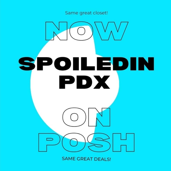 Like to bookmark my closet - Picture 3 of 3